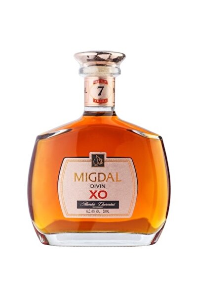 Chateau Cojusna Vinars Divin Chateau Cojusna, Migdal 7 ani, 40%, 0.5l