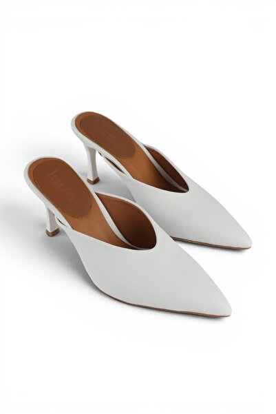 luuq shoes Myra Closed Toe Women's Heeled Slippers