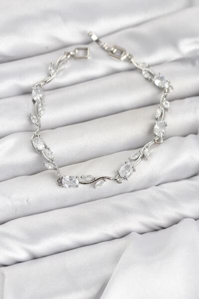 Clariss Brass Silver Color Zircon Stone Flower Model Women's Bracelet