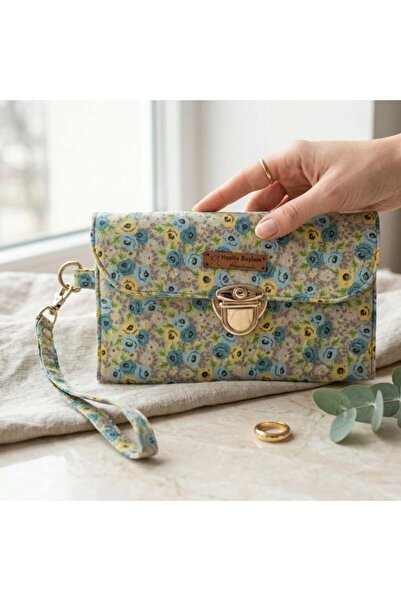 Hanife Baylam Handmade Floral Patterned Wrist Strap Wallet Bag
