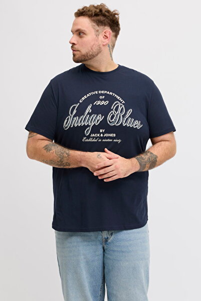 Jack & Jones Majica sa širokim izrezom i printom na grudima za veće veličine ...