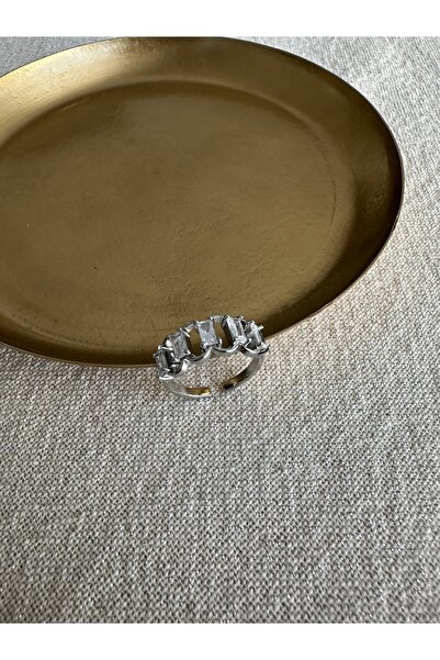 ringbox Silver Color Spaced Row Stone Ring