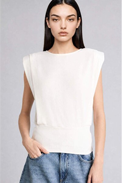 DeFacto Regular Fit Crew Neck Padded Undershirt I2012Ax26Au