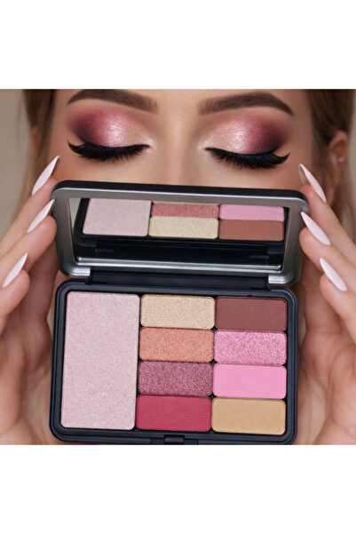 real beauty Eyeshadow Palette from No. 1