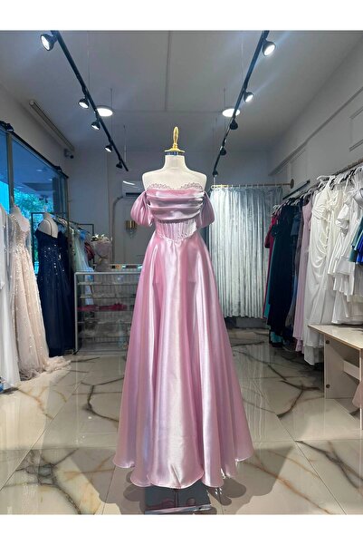 Abiye's Pembe Saten Kalp Yaka Düşük Kol A-Kesim Abiye