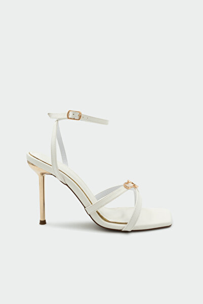 LAMİNTA Norve Women's White Heeled Shoes with Stone Buckle