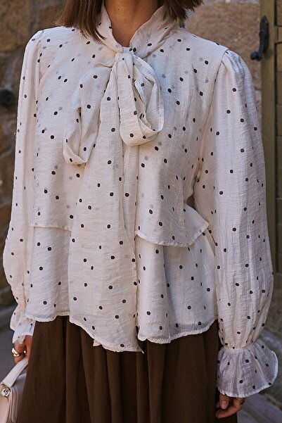 ZÜLAYS Polka Dot Scarf Blouse Stone