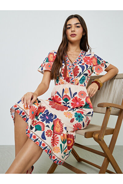 Take Two By Styli Floral Print V Neck A-Line Midi Dress