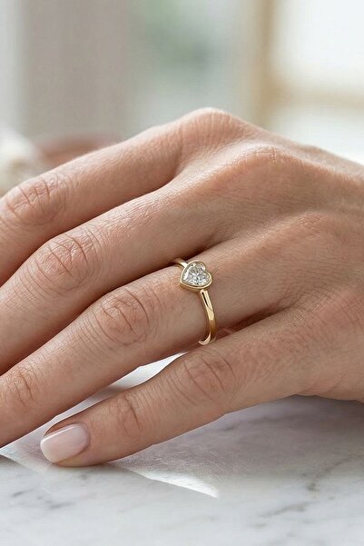 YAVUZ KUYUMCULUK 14 Ayar Altın Taşlı Kalp Yüzük
