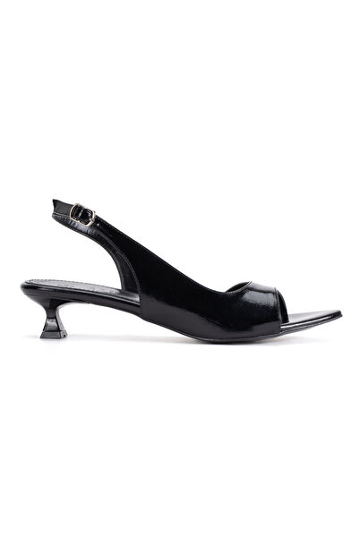 Akçetin Moda Women's Short Heeled Closed-Side Casual Shoes