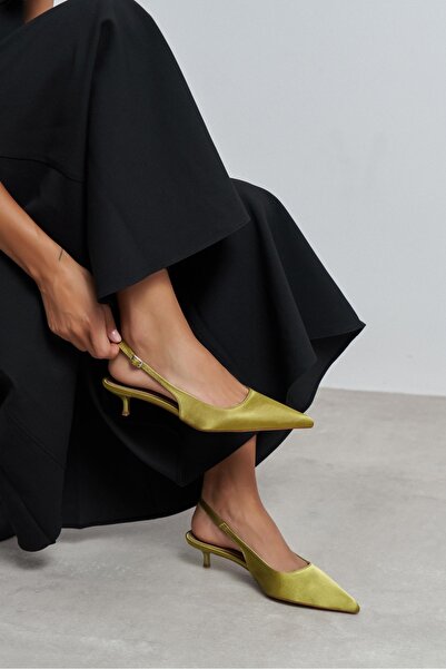 NİŞANTAŞI SHOES Rovia Yeşil Saten Sivri Burun İnce Topuklu Kadın Ayakkabı