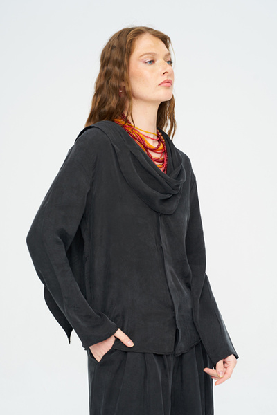 Orfeo Negro Women's Scarf Collar Solid Color Shirt