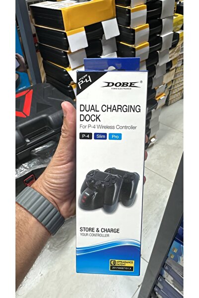Denx Charger for One Controller Playstation 4