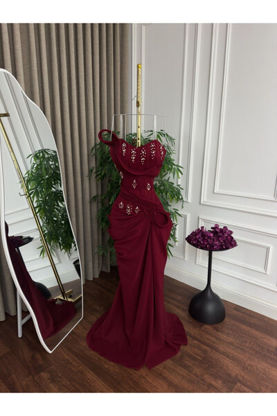 ranin Burgundy Evening Dress with Luxurious Embroidery Details