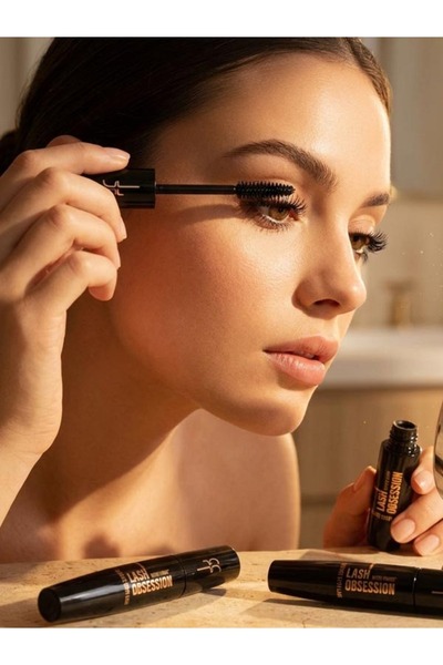 Fashion Fever LASH OBSESSION MASCARA