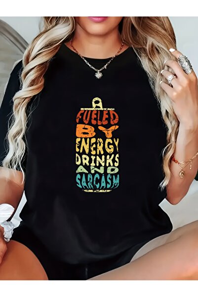 NOURAM تي شيرت نسائي كاجوال بأكمام قصيرة وطباعة "Fueled by Energy Drinks Sarc...