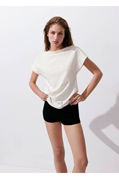 MANGO Woman Pamuklu asimetrik etek ucu t-shirt