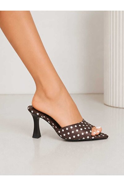 EMAX AYAKKABI HER ADIMDA MUTLULUK Emax Women's Satin Polka Dot Heeled Slipper...