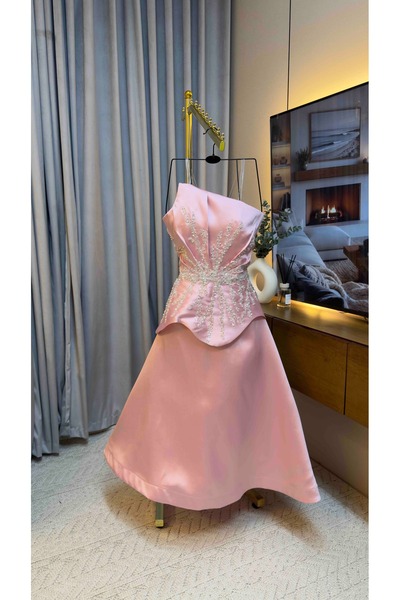 To Be Youth Evening Dress Mikado Fabric Pink Color and Bodice Part Covered wi...