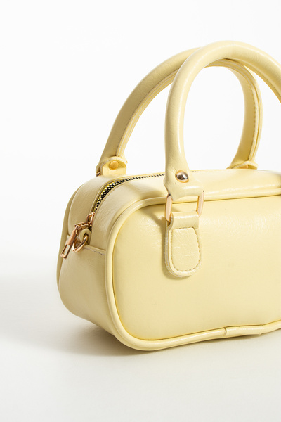 LUNABLU Women's Yellow Wrinkled Textured Faux Leather Hand and Shoulder Bag
