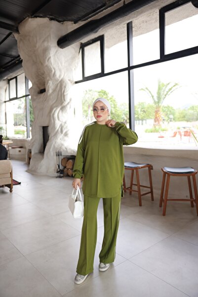 MİMİ Luxury Wear Γυναικείο Ριγέ Μακρυμάνικο Σετ Casual Cut με δύο τεμάχια