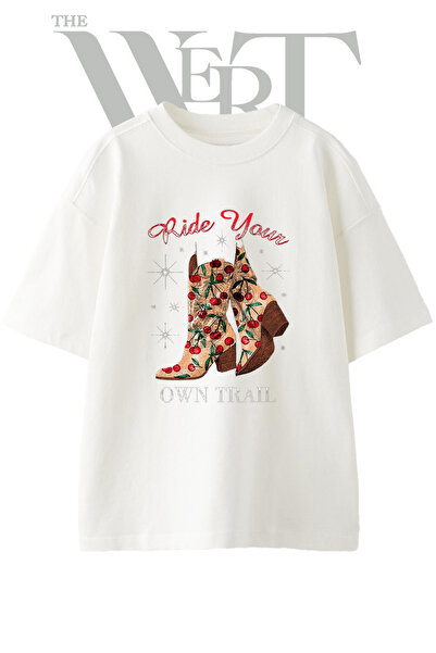 THEWERT Cherry Cowboy Boots Design Printed Unisex White Oversize T-Shirt