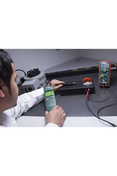 Extech جهاز قياس المجال المغناطيسي MF100 للتيار المتردد والمستمر