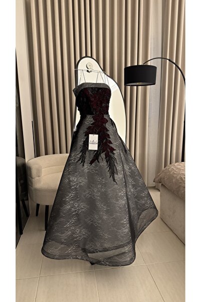 Nareen Fashion فستان سهرة أسود بتطريز عودي فاخر يجمع بين فخامة اللون الأسود و...