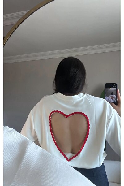 Genel Markalar Sırt Kalp Nakış Dekolteli T-Shirt