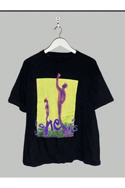 799 Versatile Universally Flattering, This 1992 Genesis World Tour Band T-Shi...