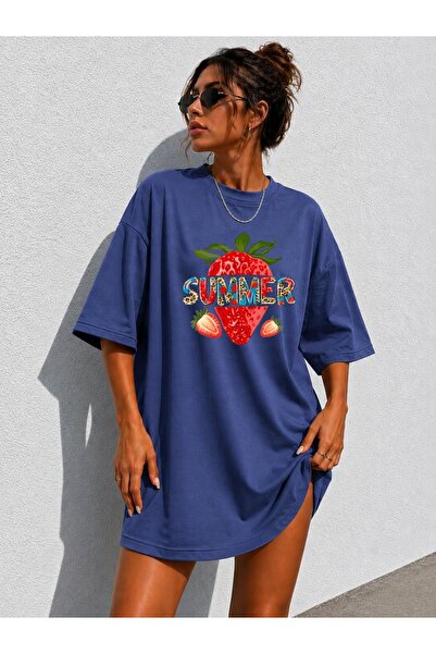 classy moda تي شيرت نسائي طويل جدًا مطبوع عليه الفراولة
