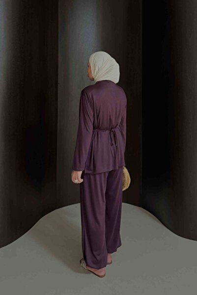 Melike Tatar Basic Set with Tie and Padding 83-7004