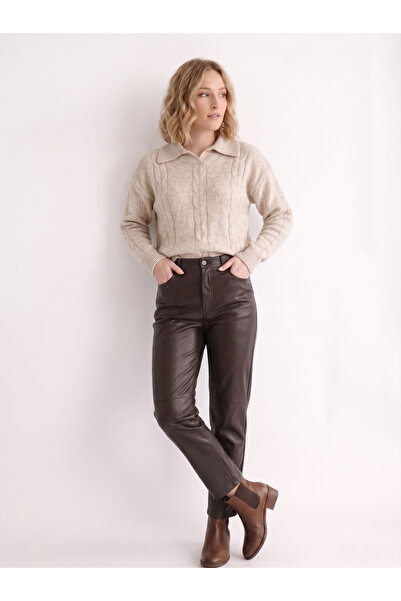 M&C Colleciton Women's Hair Braid Detail Polo Collar Sweater