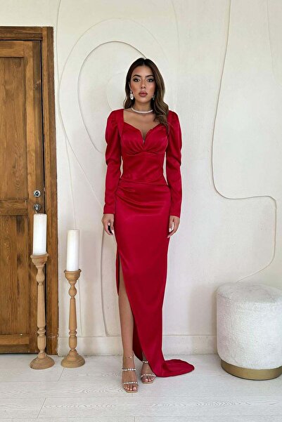 Clothes Fast Women's Red Dress with Cupped Heart Collar, Slit, Long Sleeves, ...