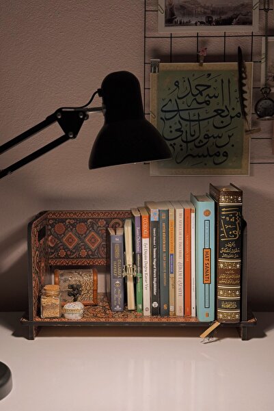 İsfahan TA مكتبة هايبي المكتبية