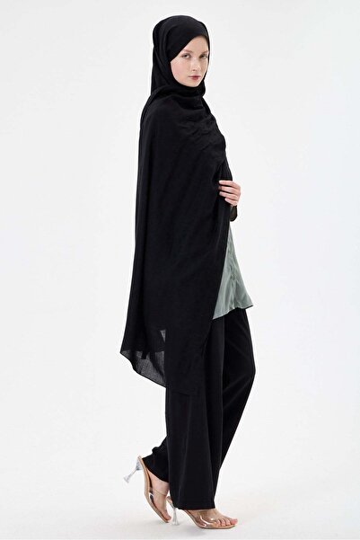 Invee Chain shawl black