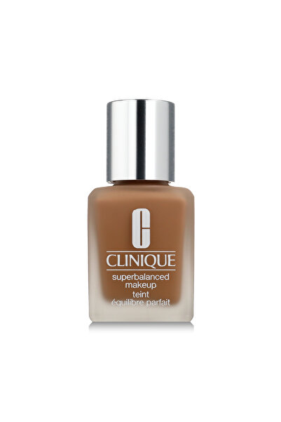 Clinique Machiaj Superbalansat (CN 90 Nisip M) 30 ml