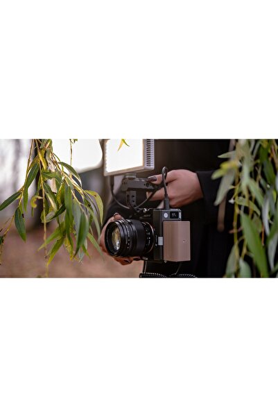 Newell Adaptor universal DC la USB pentru baterii NP-F