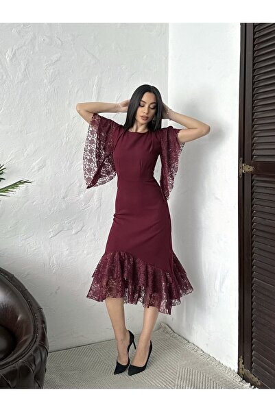 Clothes Fast فستان نسائي باللون العنابي - فستان ماكسي بأكمام قصيرة وتفاصيل دا...