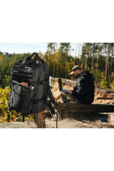 Tracer Rucsac de călătorie și evacuare Alpha Black de 15.6 inch, pentru drume...