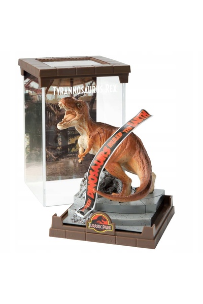 NO BRAND Jurassic World - Figurină Tyrannosaurus Rex 17 cm - 07515