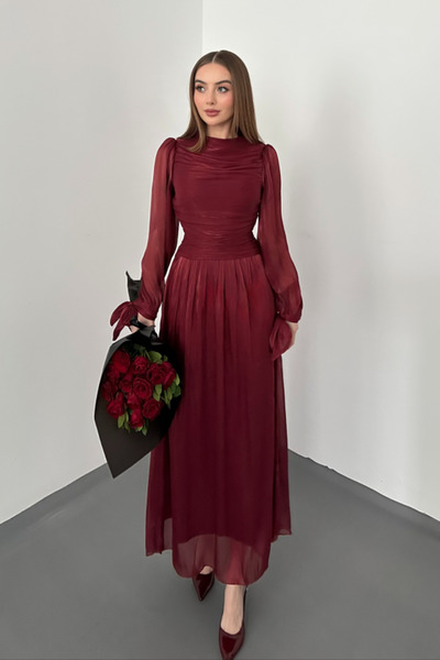 Elbee Fashion Woman Φόρεμα με λεπτομέρειες από βορντό ύφασμα και λάστιχο στις...