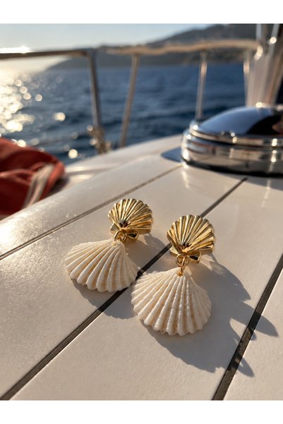 Atelier Licia Seashell Detailed Dangle Earrings-Gold Color Women's Summer Sea Theme Earrings