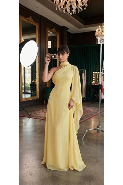 1111112 Maimouna's dress