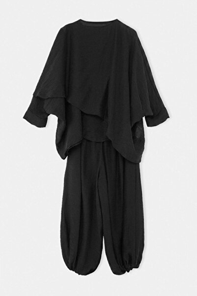 Drop by TrendyolMilla Crna bluza sa tankom teksturom i šljokicama i pantalone...