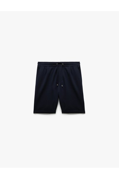 Koton Bermuda Pike Kumaş Pileli Beli Bağcıklı Şort