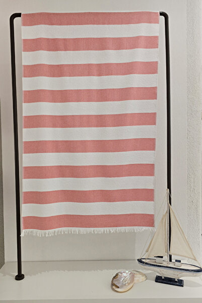 Daylife Beach Towel