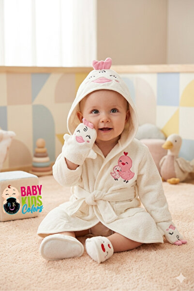 baby kids colors Kutulu 4 Parça Civciv Kapşonlu %100 Pamuk Bebek Bornoz Takımı