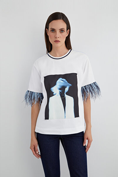 GİZİA Özel Pano Desen Detaylı Kolucu Tüylü İşlemeli T-shirt