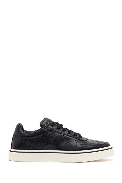 Derimod Erkek Siyah Bağcıklı Kalın Tabanlı Deri Sneaker 26SFD611618